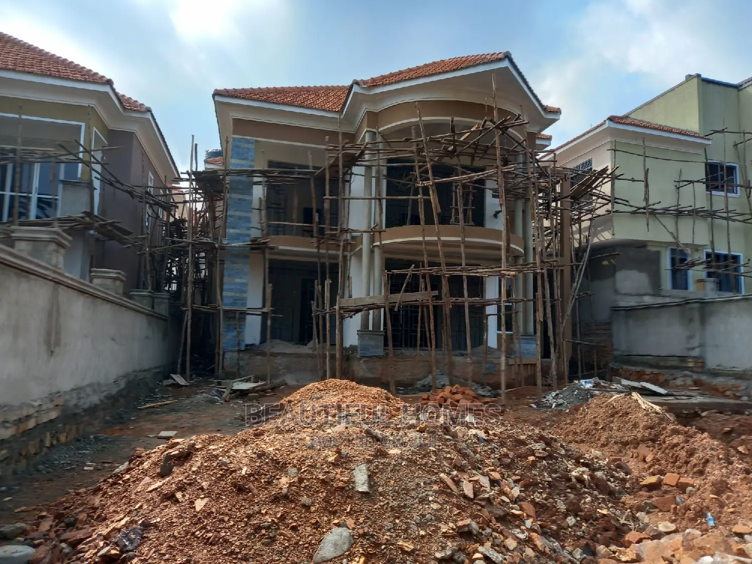Furnished 6bdrm Mansion in Kyanja Corporate, Central Division for Sale in Central Division