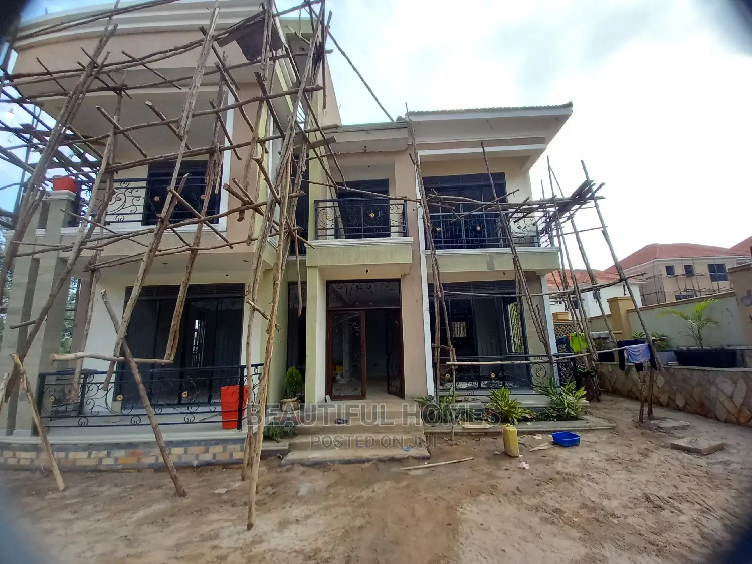 Furnished 6bdrm Duplex in Kyanja Posh, Central Division for Sale in Central Division