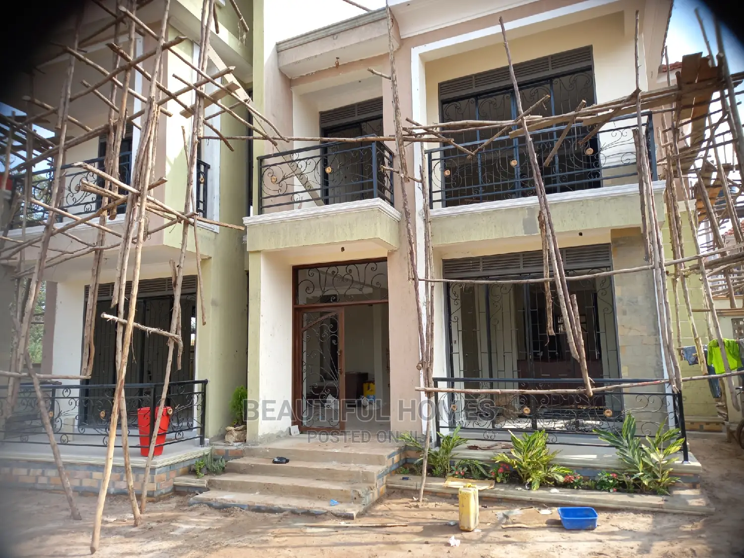 Furnished 6bdrm Mansion in Kyanja, Central Division for Sale in Central Division