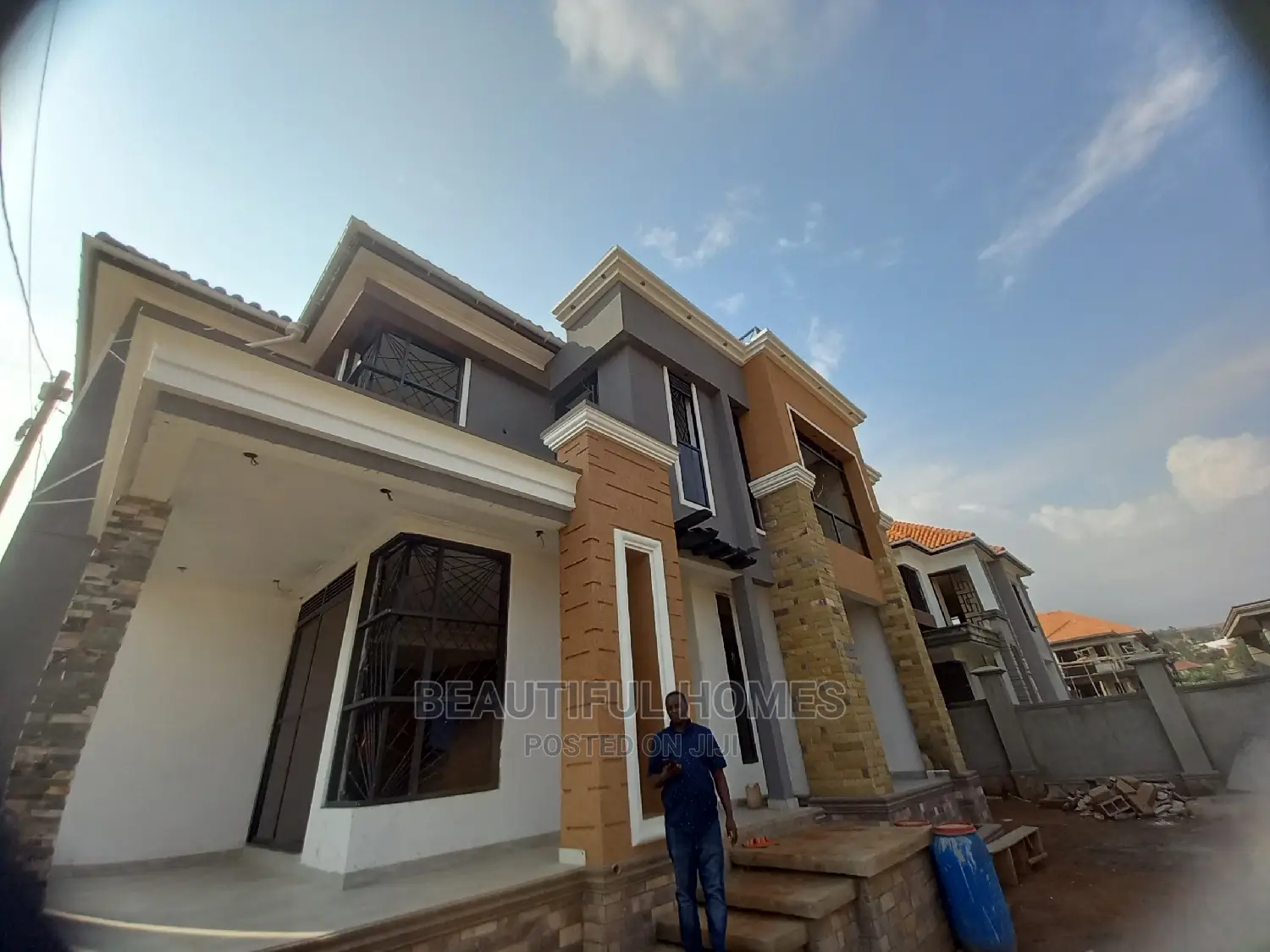 Furnished 5bdrm Mansion in Kyanja, Central Division for Sale in Central Division