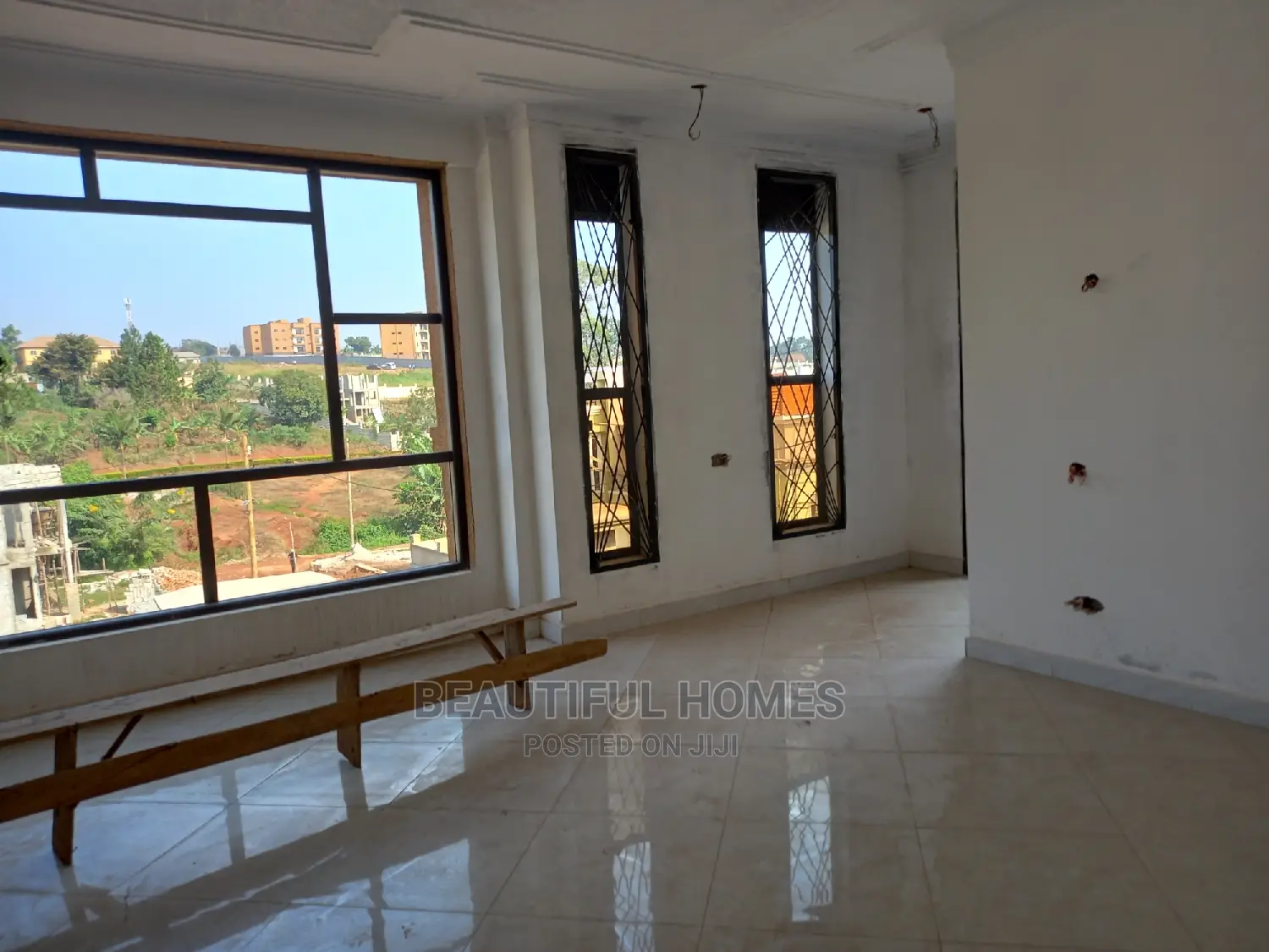 Furnished 5bdrm Mansion in Kyanja, Central Division for Sale in Central Division