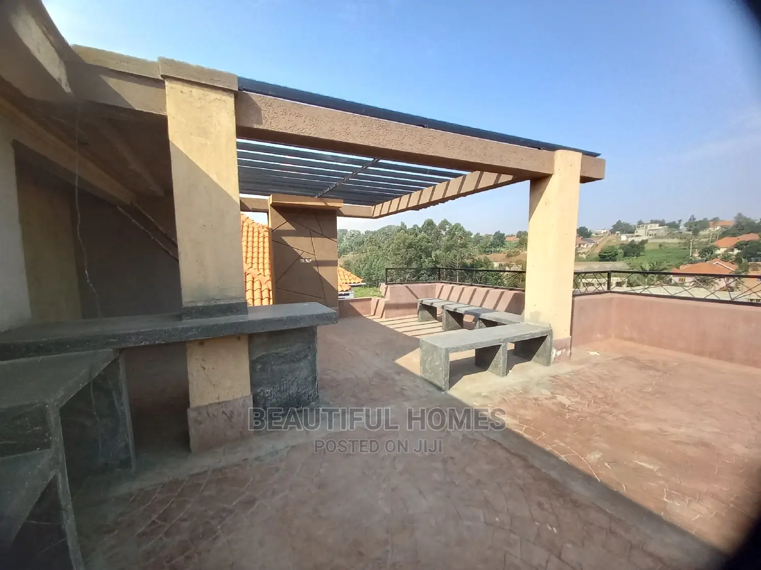 Furnished 5bdrm Mansion in Kyanja, Central Division for Sale in Central Division