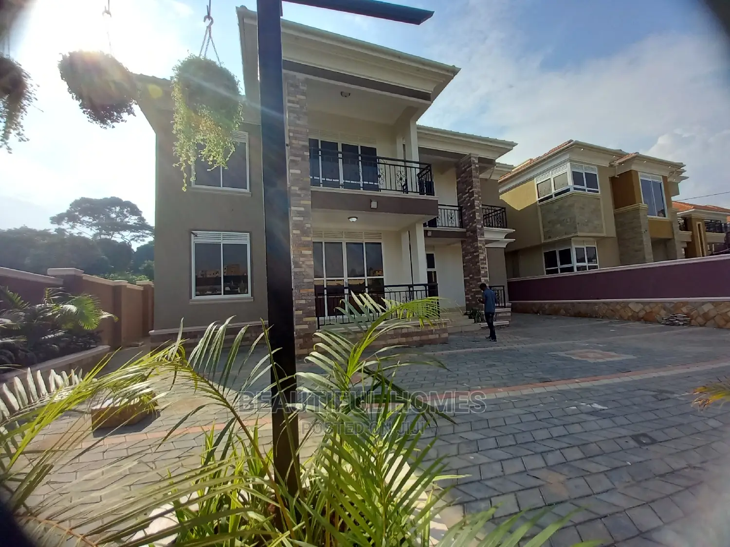 Furnished 6bdrm Mansion in Kyanja Rich Estate, Central Division in Central Division
