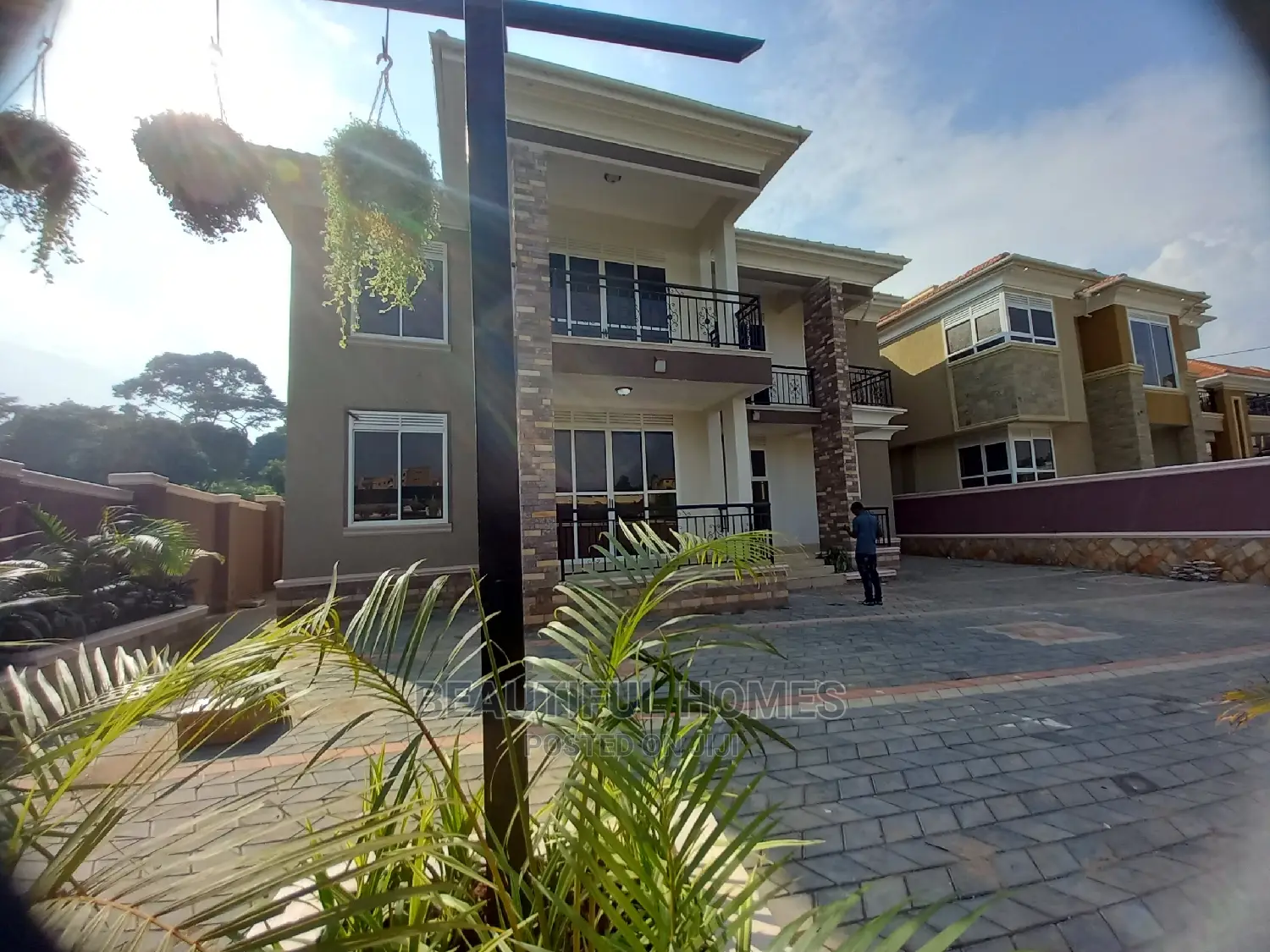 Furnished 6bdrm Mansion in Kyanja, Central Division for Sale in Central Division