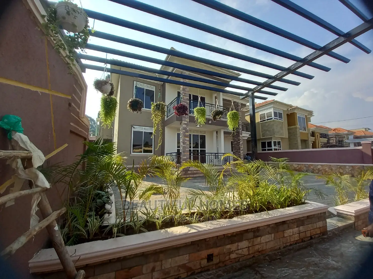 Furnished 6bdrm Mansion in Kyanja Organised, Central Division for Sale in Central Division