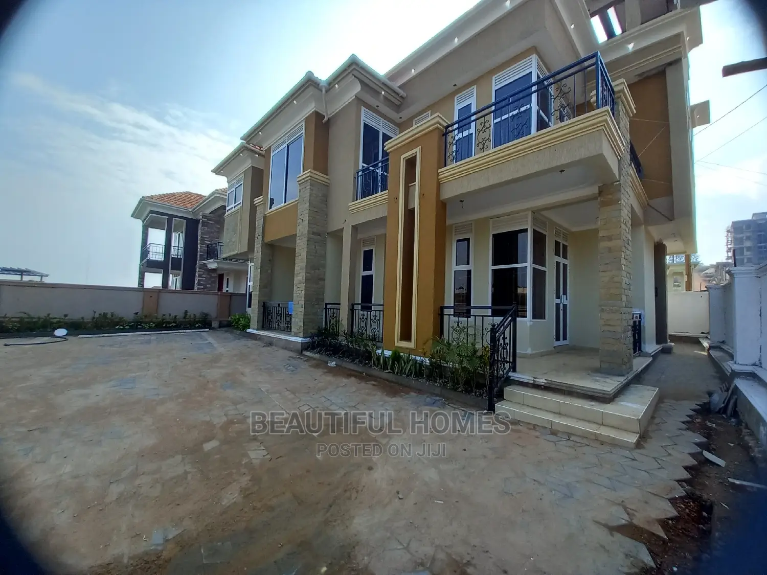 Furnished 6bdrm House in Kyanja, Central Division for Sale in Central Division