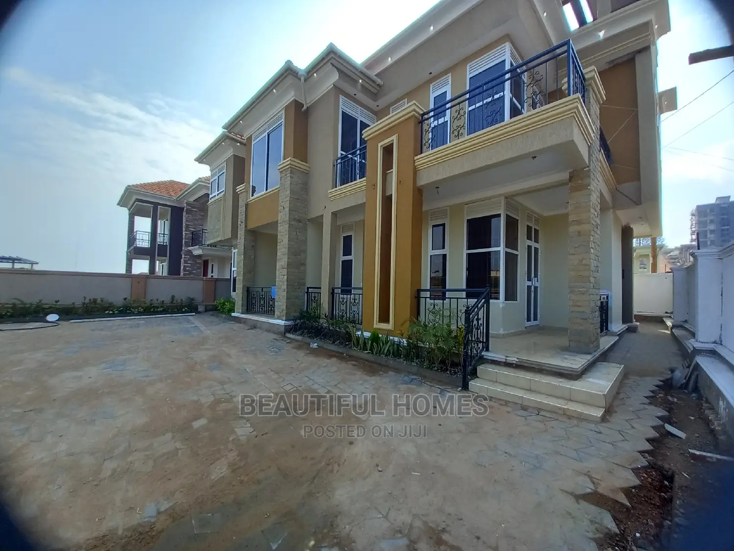 Furnished 6bdrm House in Kyanja, Central Division for Sale in Central Division
