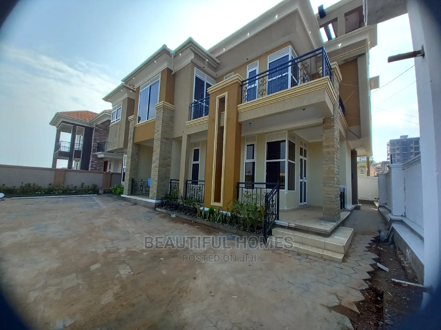 Furnished 6bdrm House in Kyanja, Central Division for Sale in Central Division
