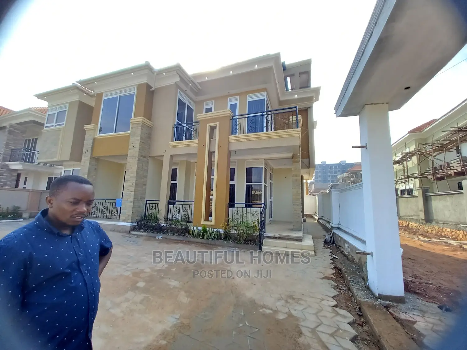 Furnished 6bdrm Mansion in Kyanja High End, Central Division for Sale in Central Division