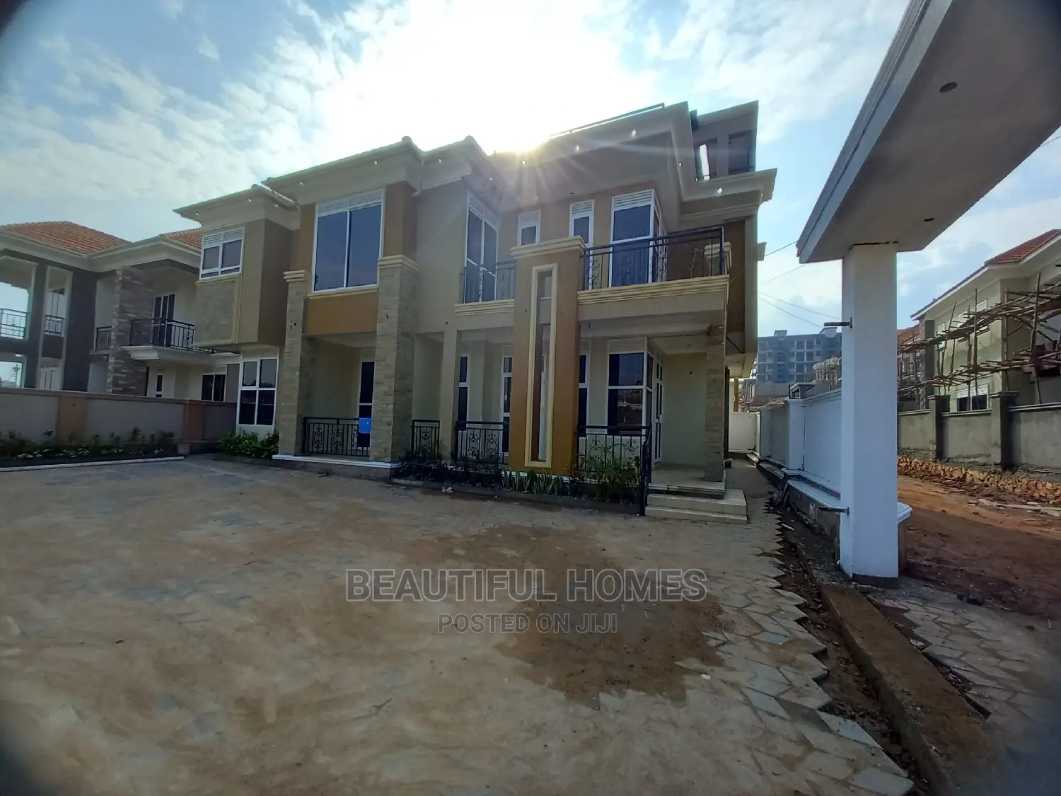 Furnished 6bdrm Mansion in Kyanja Tarmacked, Central Division for Sale in Central Division