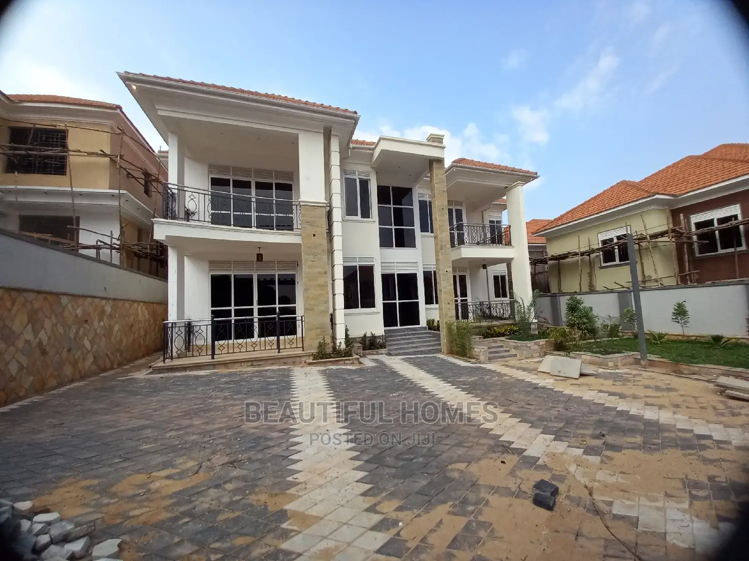 Furnished 6bdrm Mansion in Kyanja Posh, Central Division for Sale in Central Division
