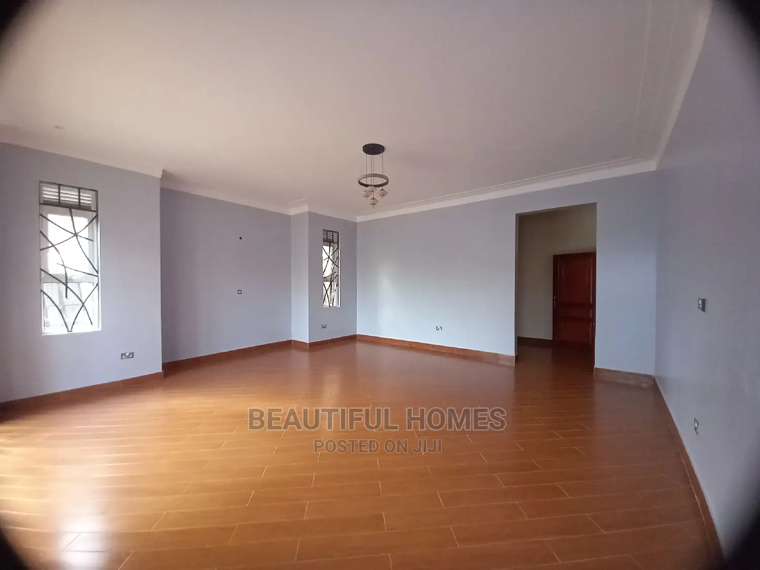 Furnished 6bdrm House in Kyanja Splendid, Central Division for Sale in Central Division