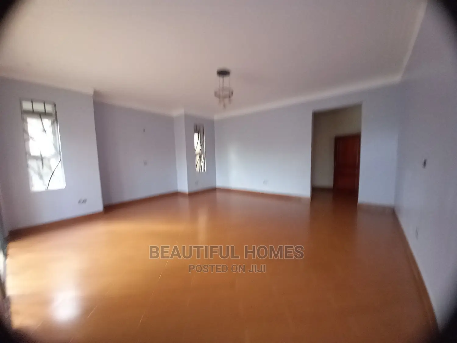 Furnished 6bdrm House in Kyanja Splendid, Central Division for Sale in Central Division