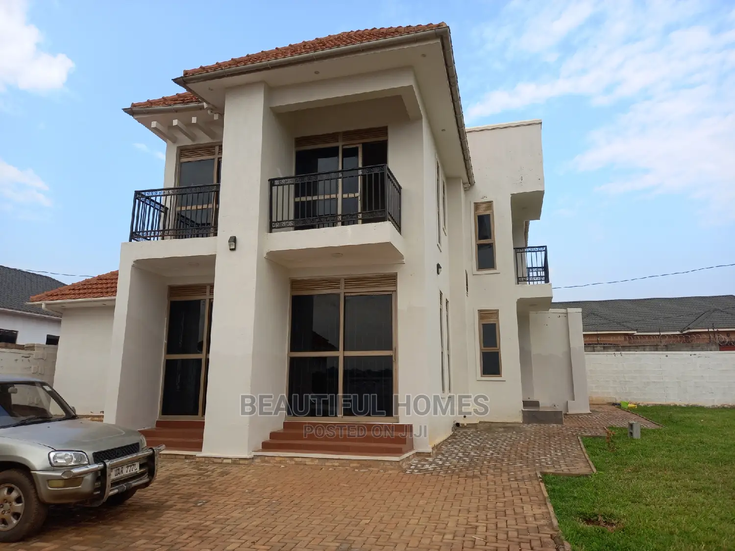 Furnished 6bdrm Duplex in Kyanja, Central Division for Sale in Central Division