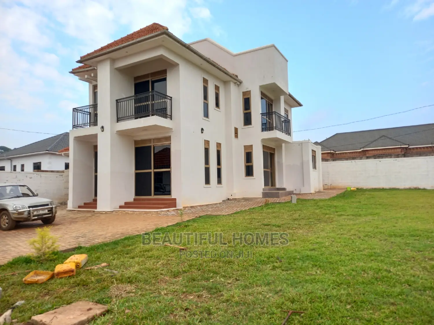 Furnished 6bdrm Mansion in Kyanja Corporate, Central Division for Sale in Central Division