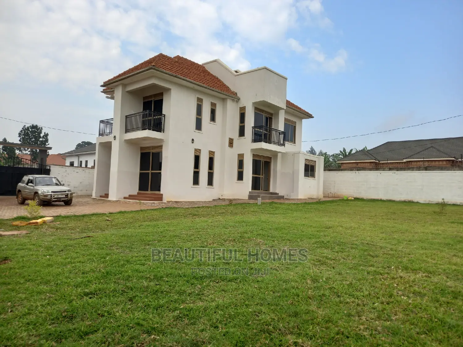 Furnished 6bdrm House in Kyanja, Central Division for Sale in Central Division