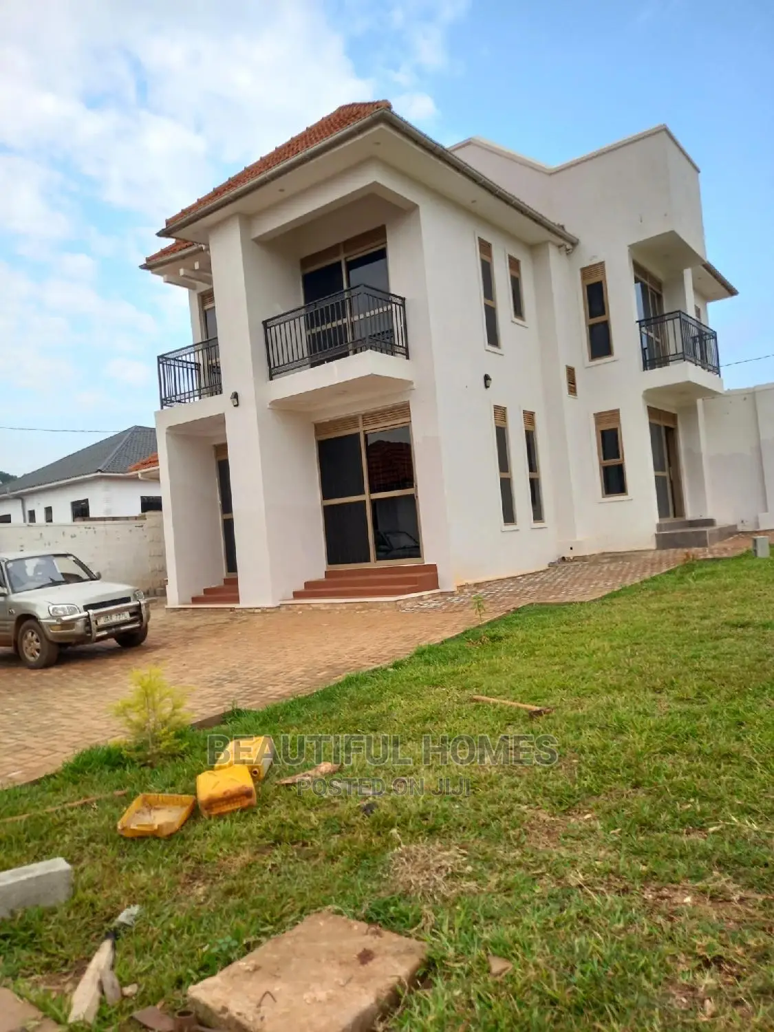Furnished 6bdrm Mansion in Kyanja Organised, Central Division for Sale in Central Division