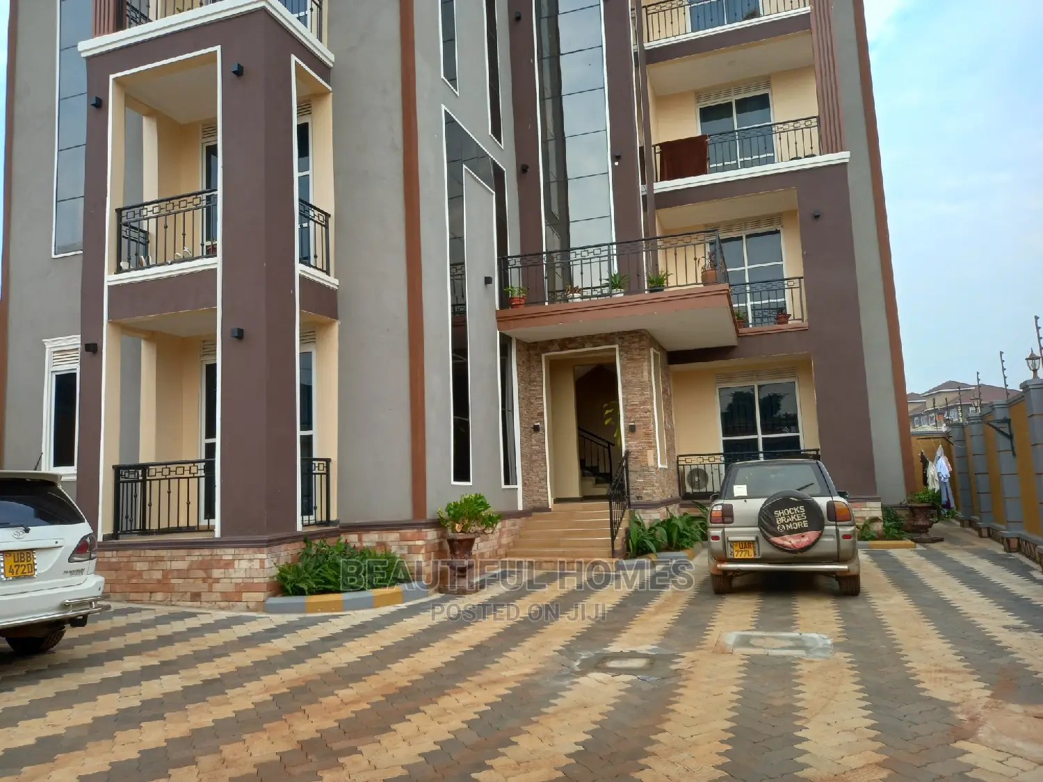 Furnished 2bdrm Apartment in Kyanja Tarmacked, Central Division in Central Division