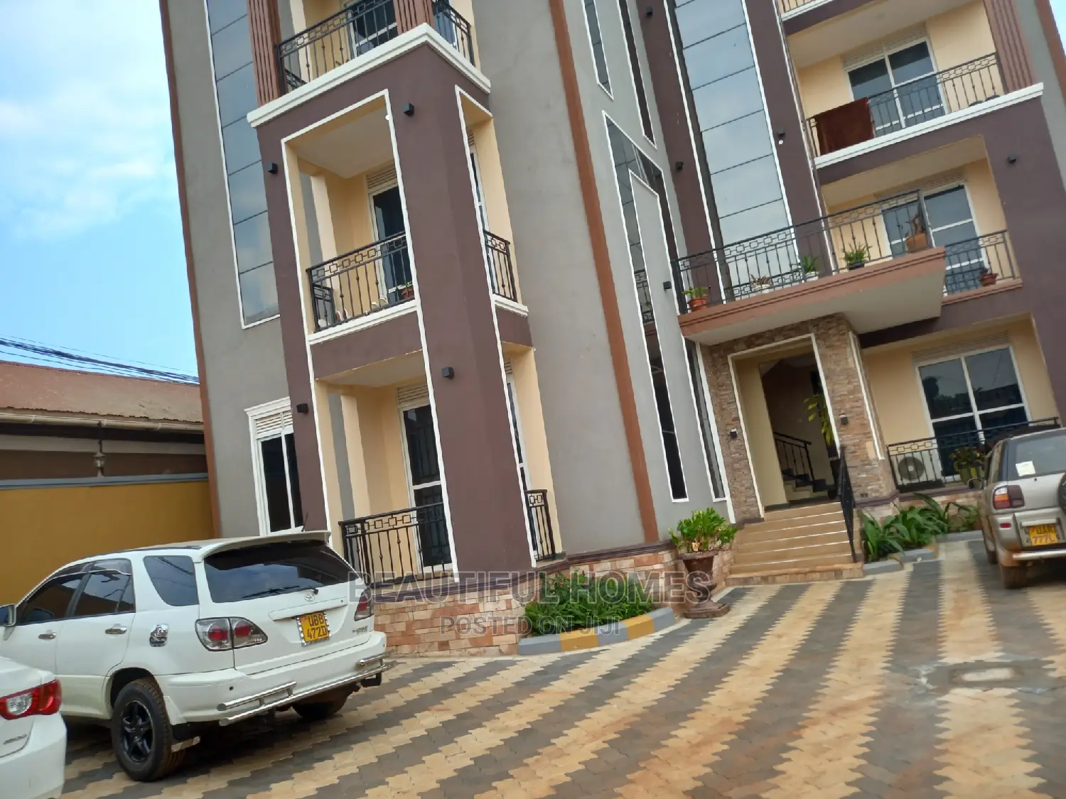 Furnished 2bdrm Block of Flats in Kyanja Main Road, Central Division in Central Division