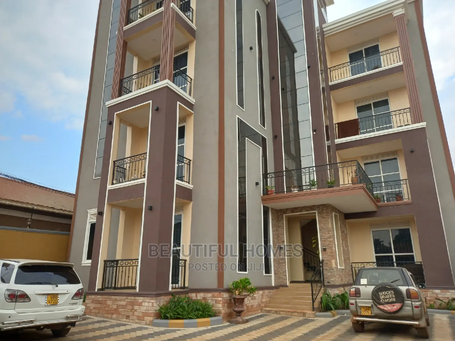 Furnished 2bdrm Block of Flats in Kyanja 1, Central Division for Sale in Central Division