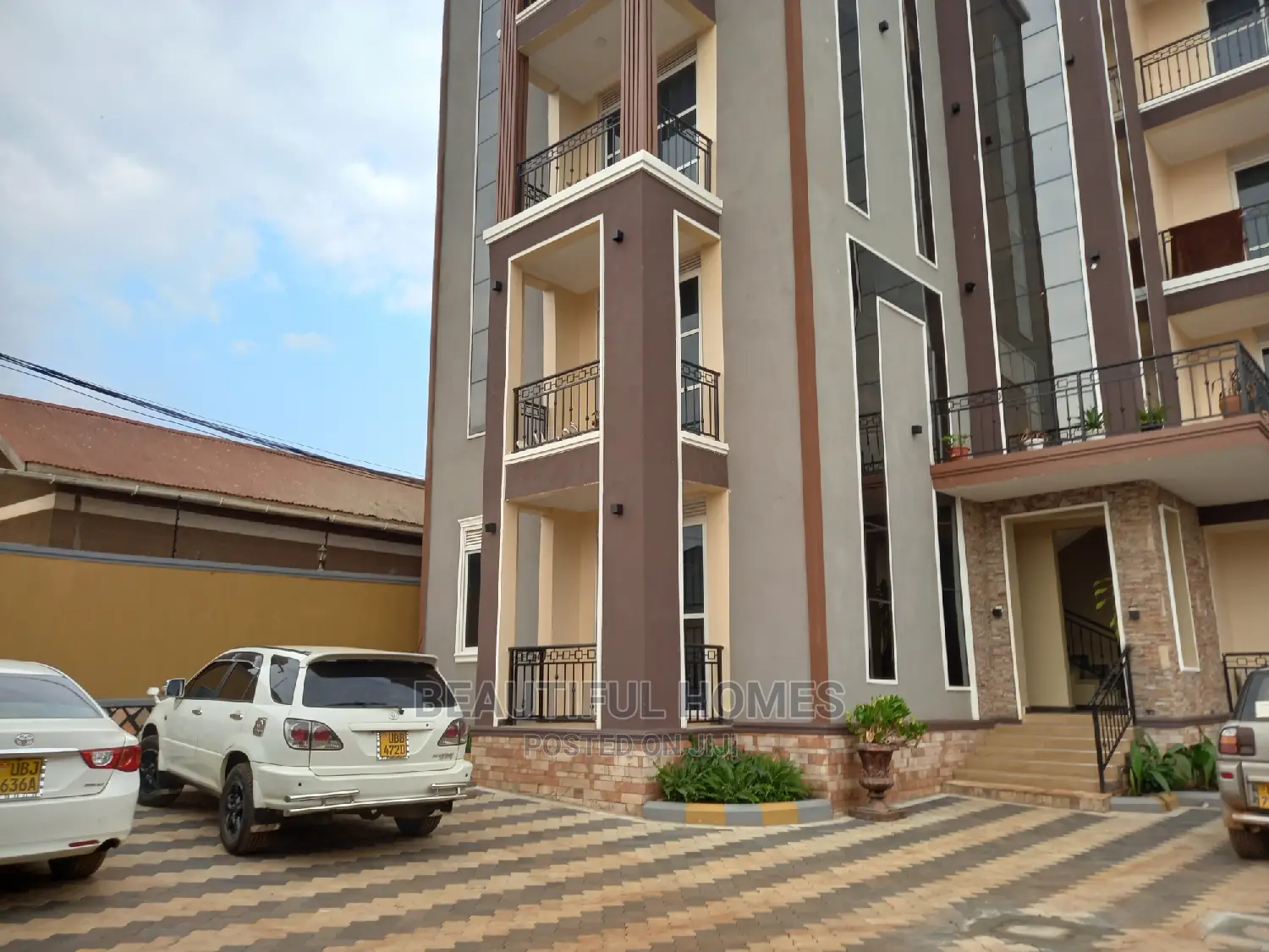 Furnished 2bdrm Block of Flats in Kyanja 1, Central Division for Sale in Central Division