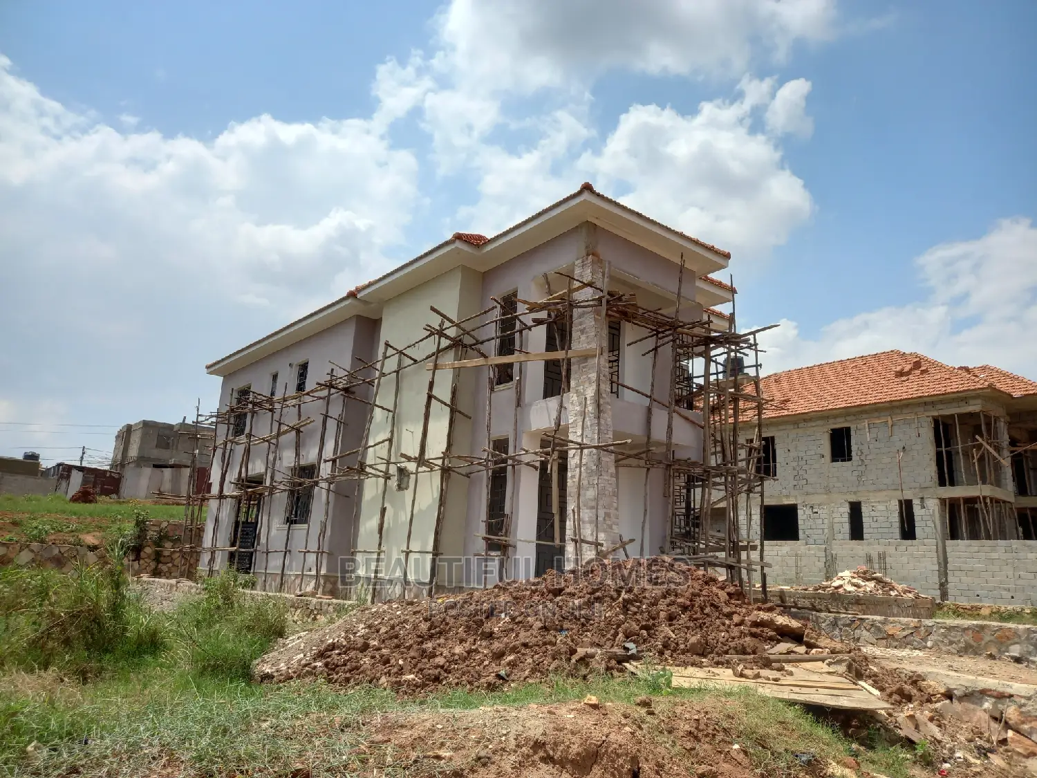 Furnished 4bdrm House in Kira Tarmacked for Sale in Kira
