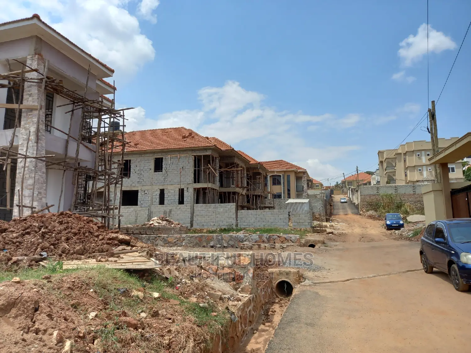 Furnished 4bdrm Mansion in Kira Corporate for Sale in Kira