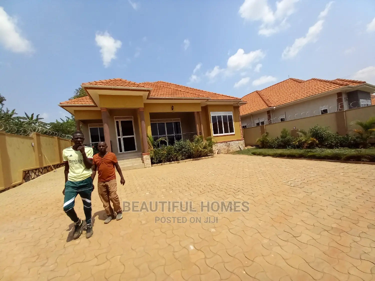 Furnished 4bdrm House in Kira Tarmacked for Sale in Kira