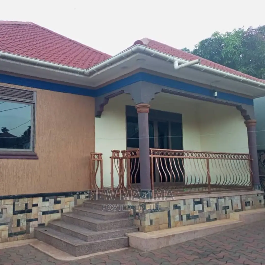3bdrm Bungalow in Rubaga Bunamwaya, Division B for Sale in Division B