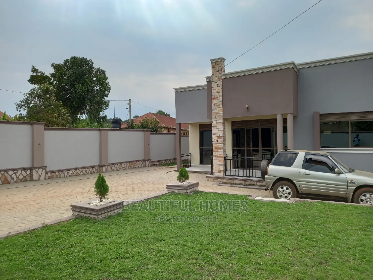 Furnished 4bdrm House in Kira for Sale in Kira