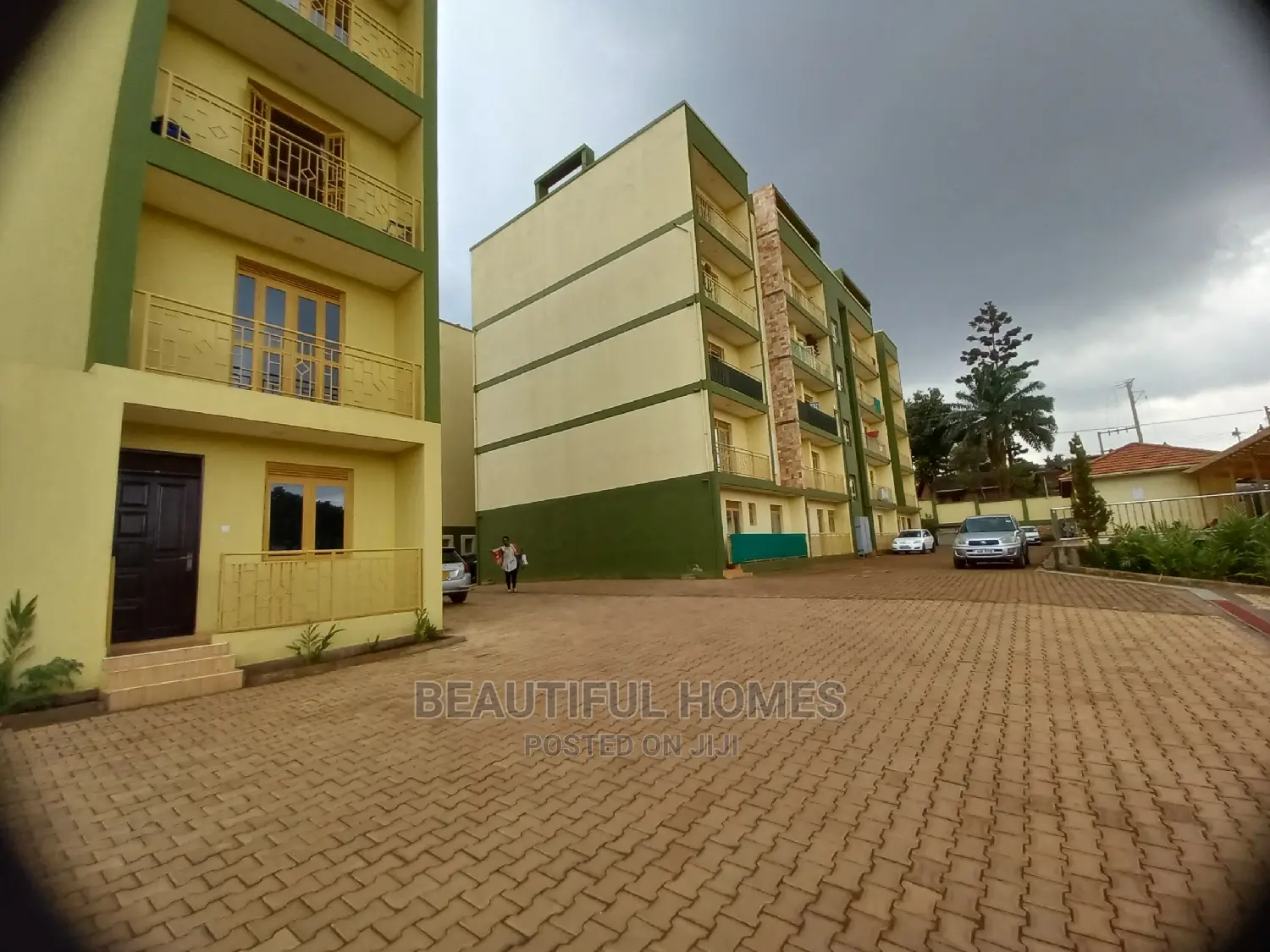 Furnished 2bdrm Condo in Bukoto, Central Division for Sale in Central Division