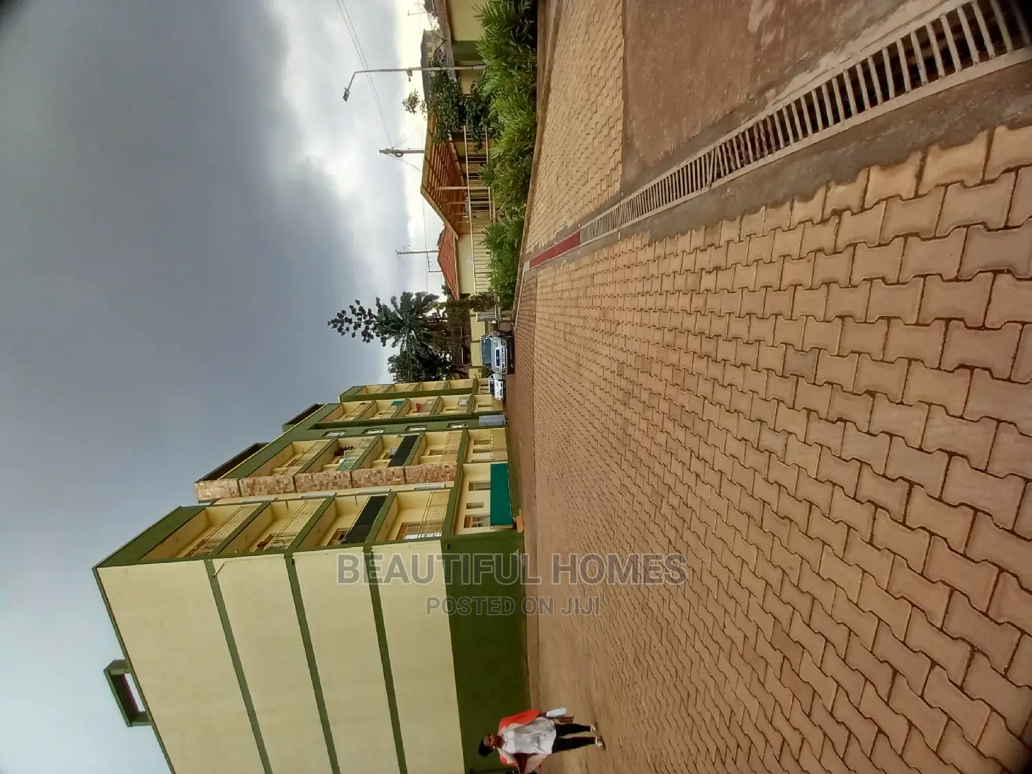 Furnished 2bdrm Condo in Bukoto, Central Division for Sale in Central Division
