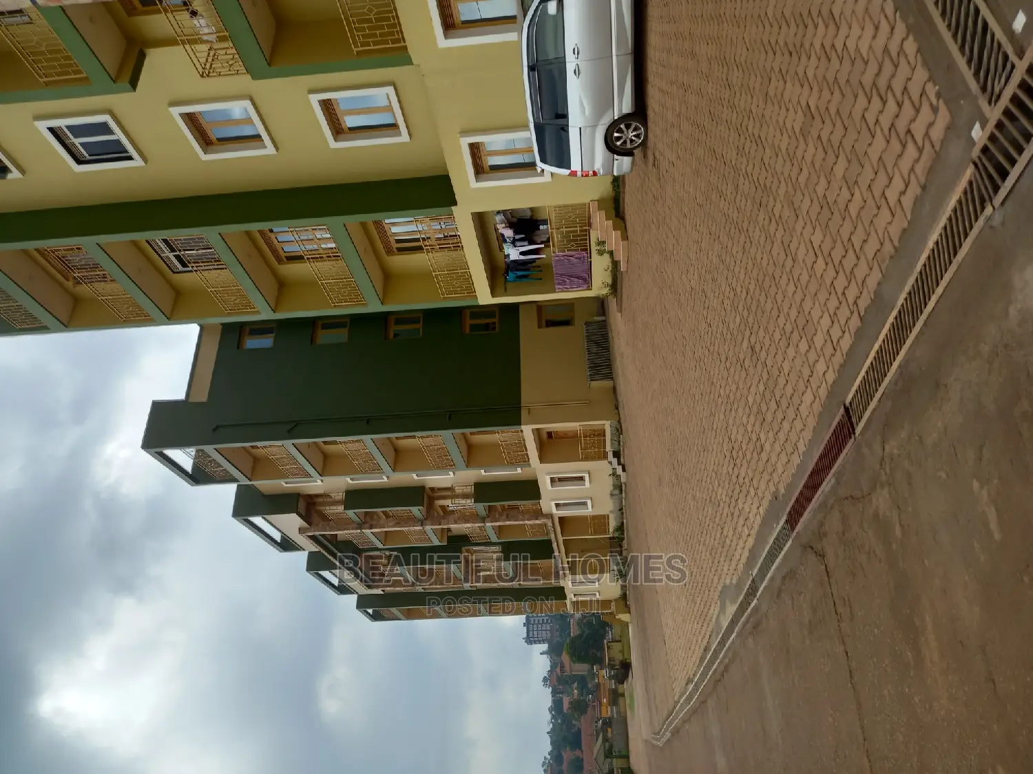 Furnished 2bdrm Condo in Bukoto, Central Division for Sale in Central Division