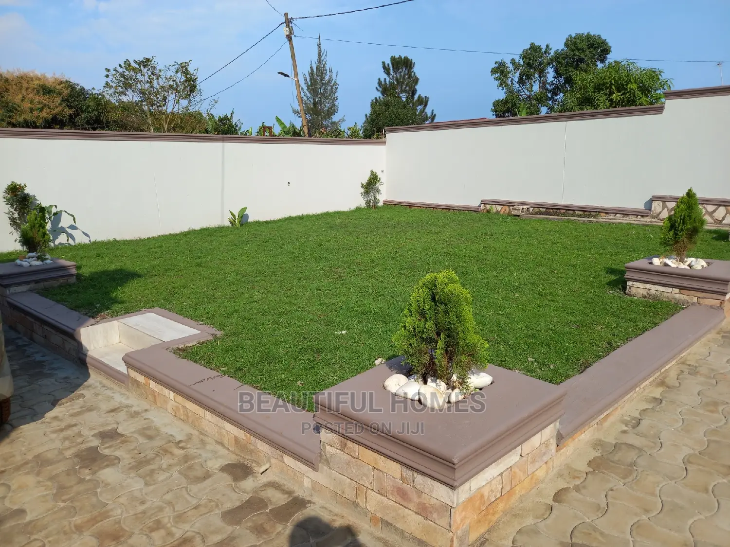 Furnished 4bdrm Bungalow in Kira, Central Division for Sale in Central Division