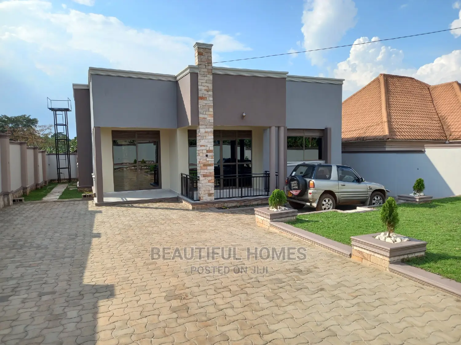 Furnished 4bdrm House in Kira for Sale in Kira