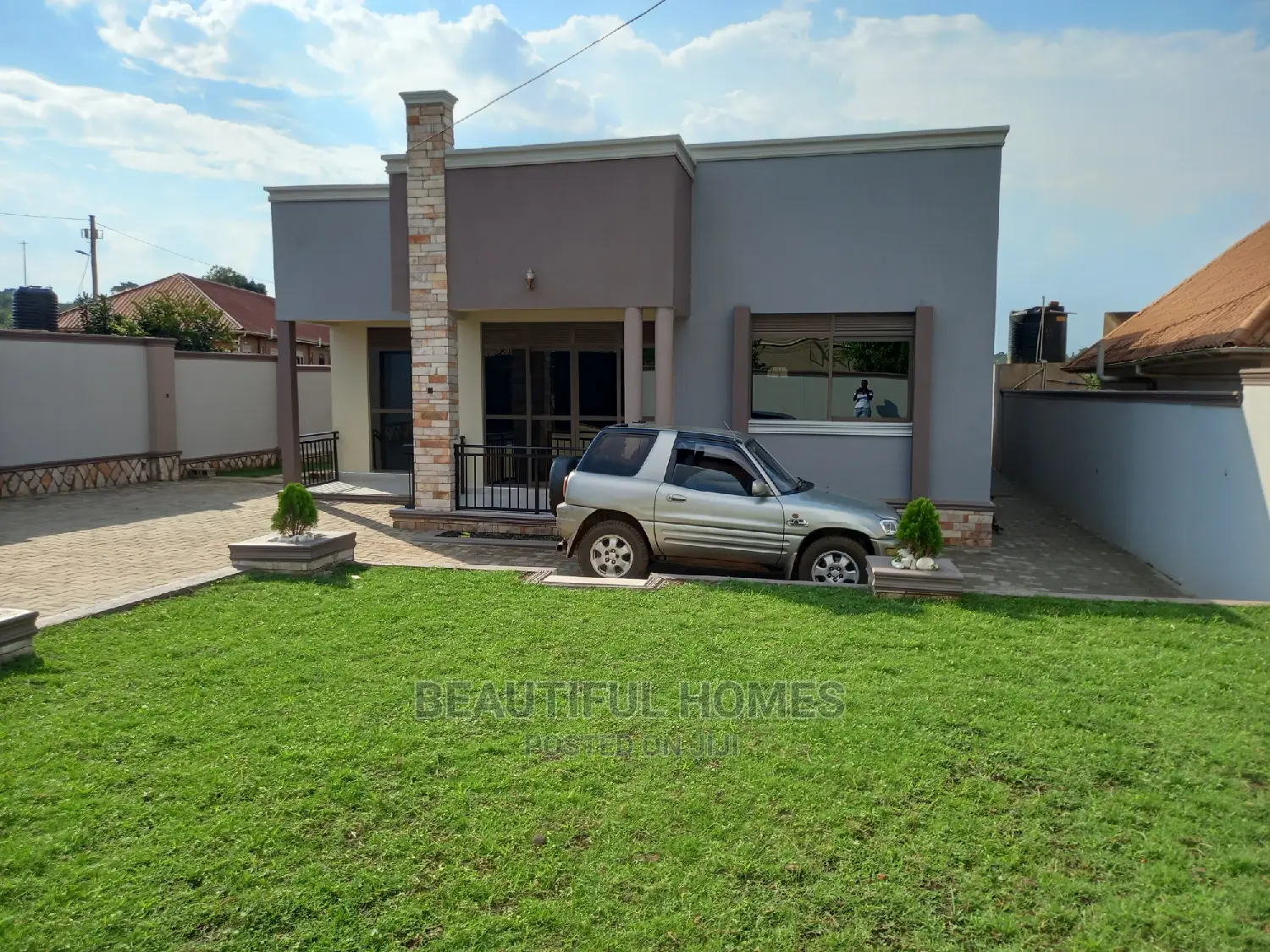 Furnished 4bdrm House in Kira for Sale in Kira