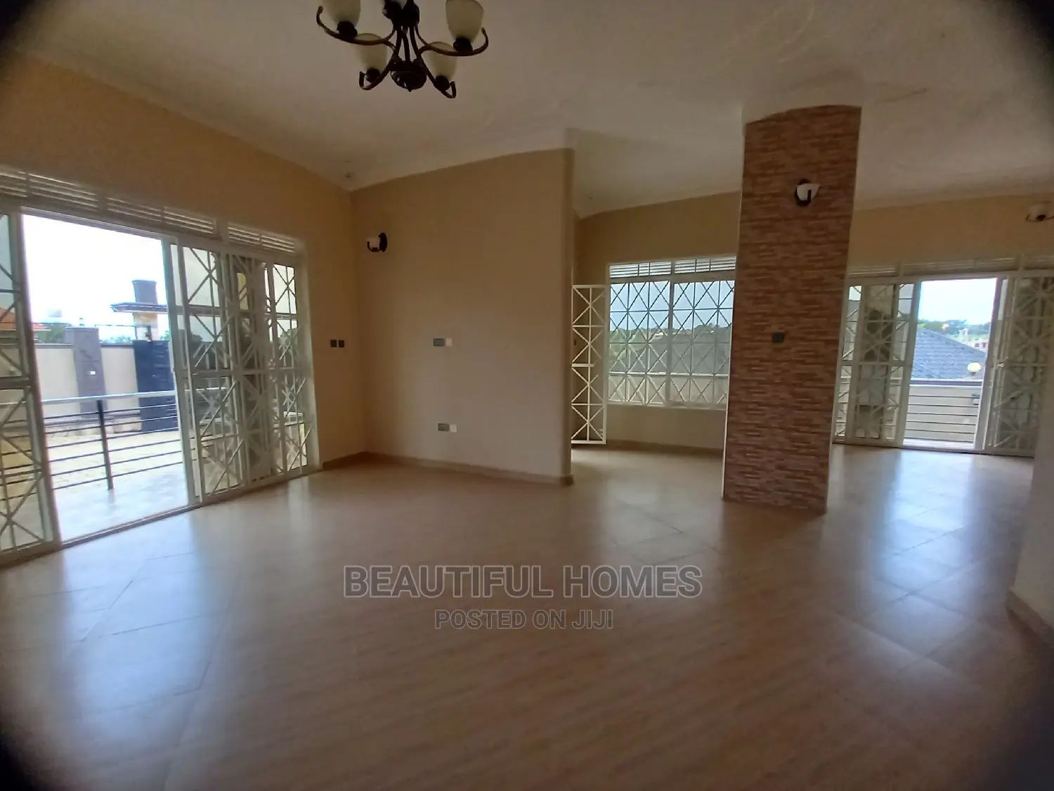 Furnished 4bdrm Bungalow in Nakwero, Kira for Sale in Kira