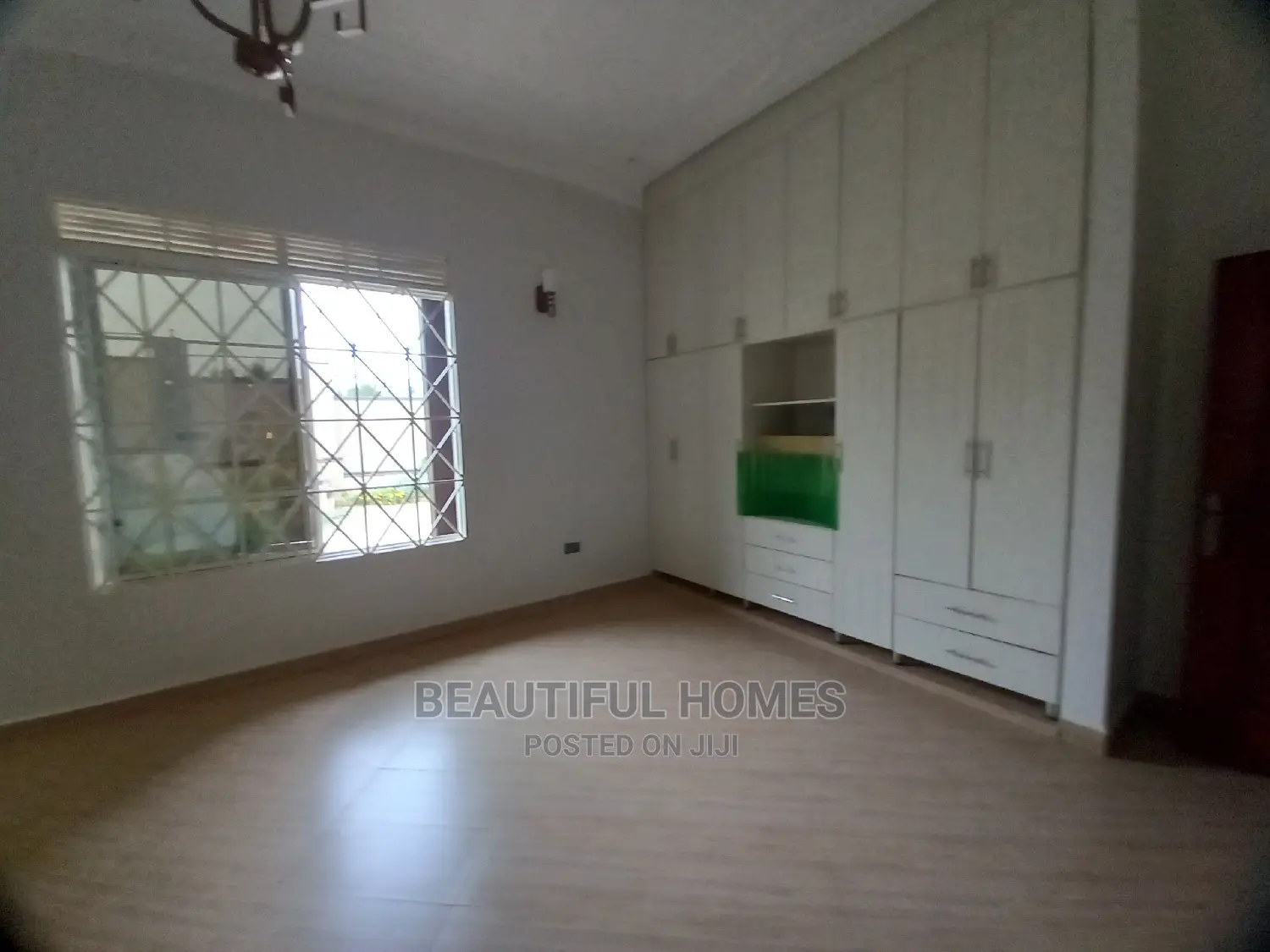 Furnished 4bdrm House in Nakwero, Kira for Sale in Kira