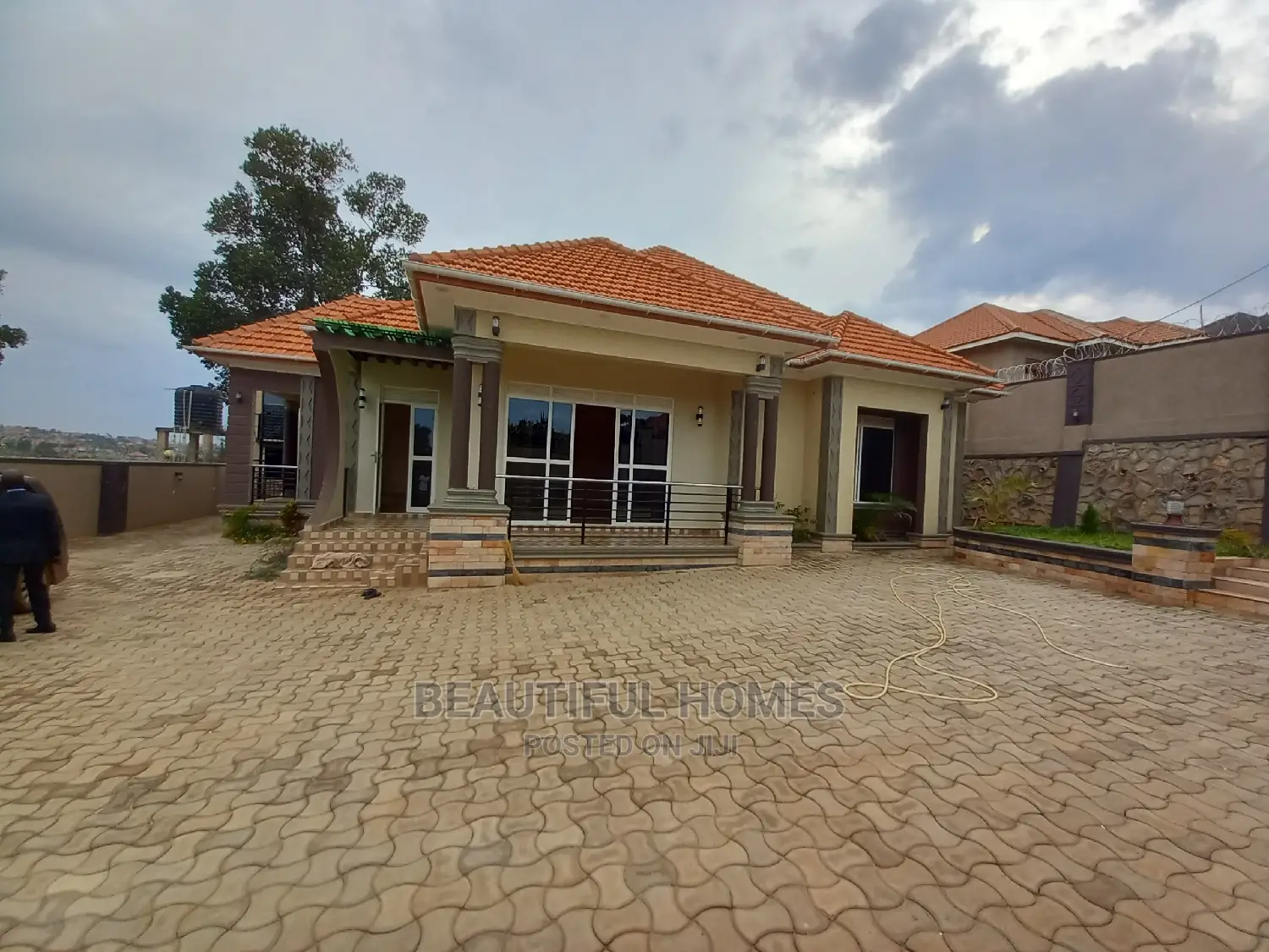 Furnished 4bdrm House in Nakwero, Kira for Sale in Kira