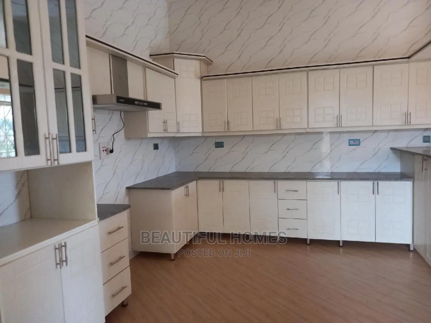 Furnished 4bdrm House in Nakwero, Kira for Sale in Kira