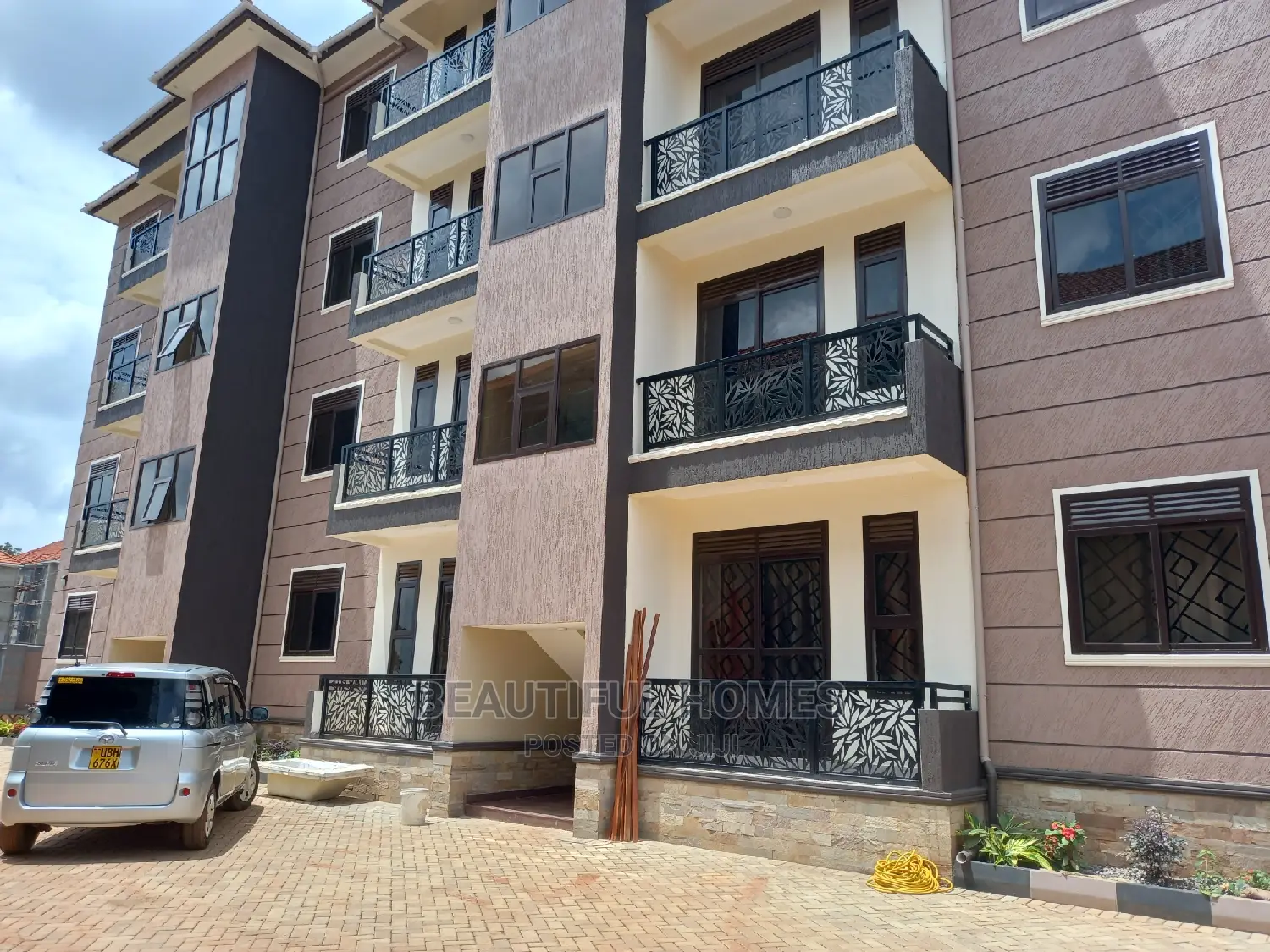 Furnished 2bdrm Block of Flats in Kyanja Corporate, Central Division in Central Division