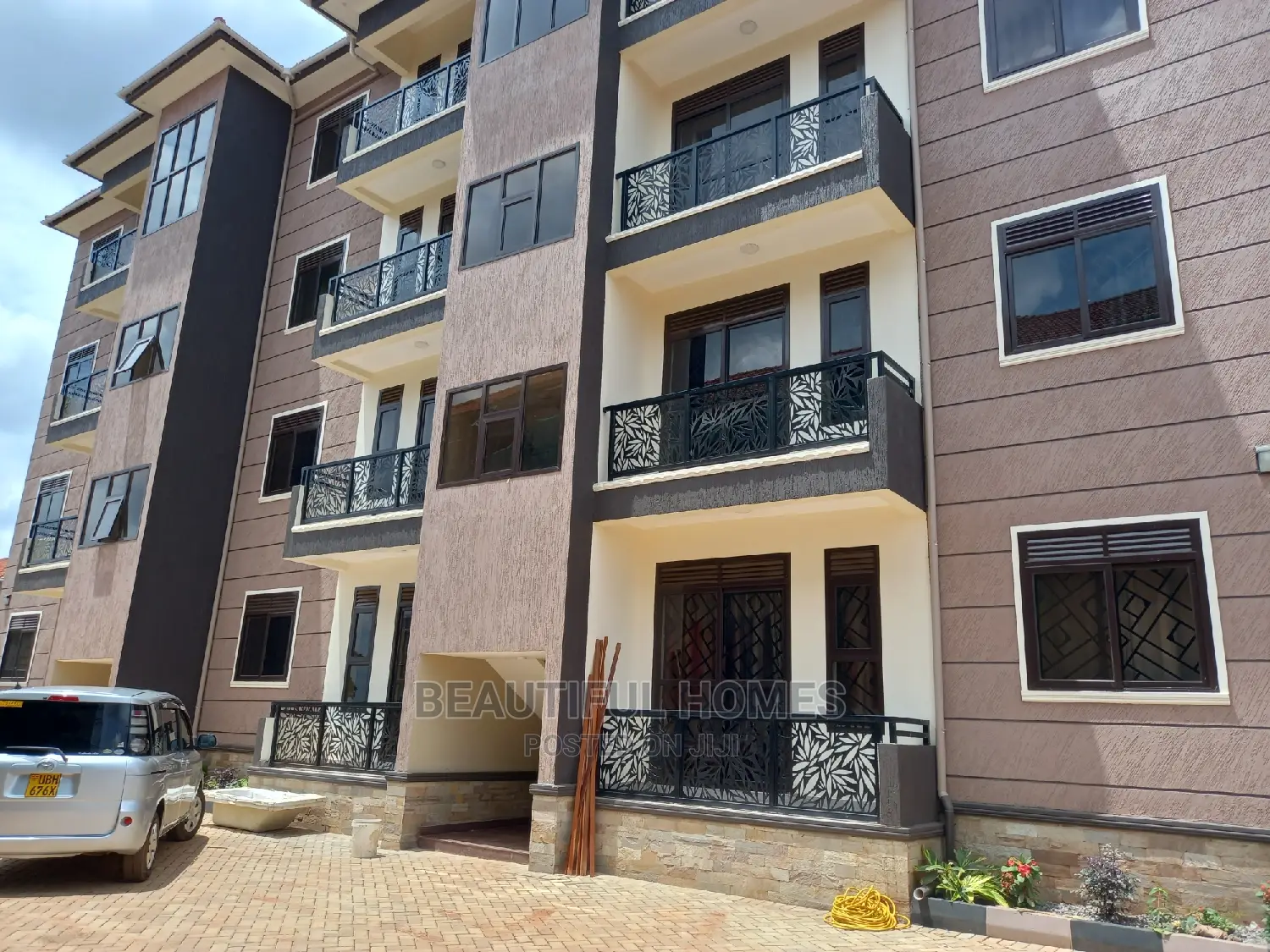 Furnished 2bdrm Block of Flats in Kyanja Corporate, Central Division in Central Division