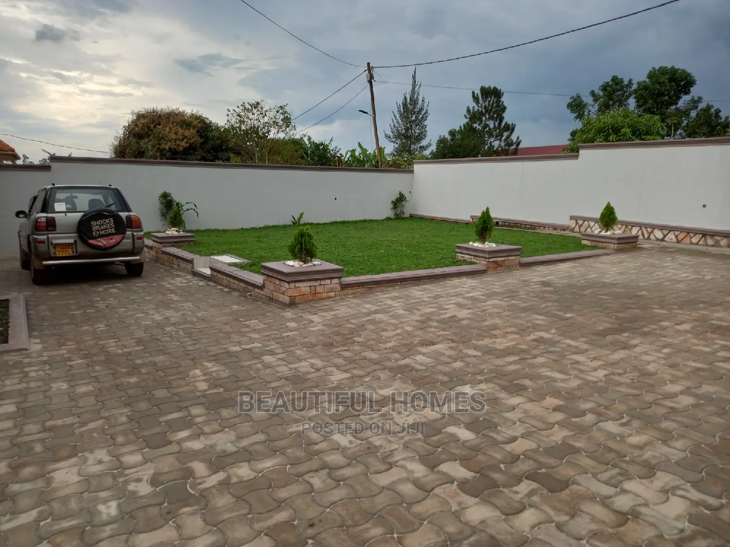 Furnished 4bdrm House in Kira, Central Division for Sale in Central Division
