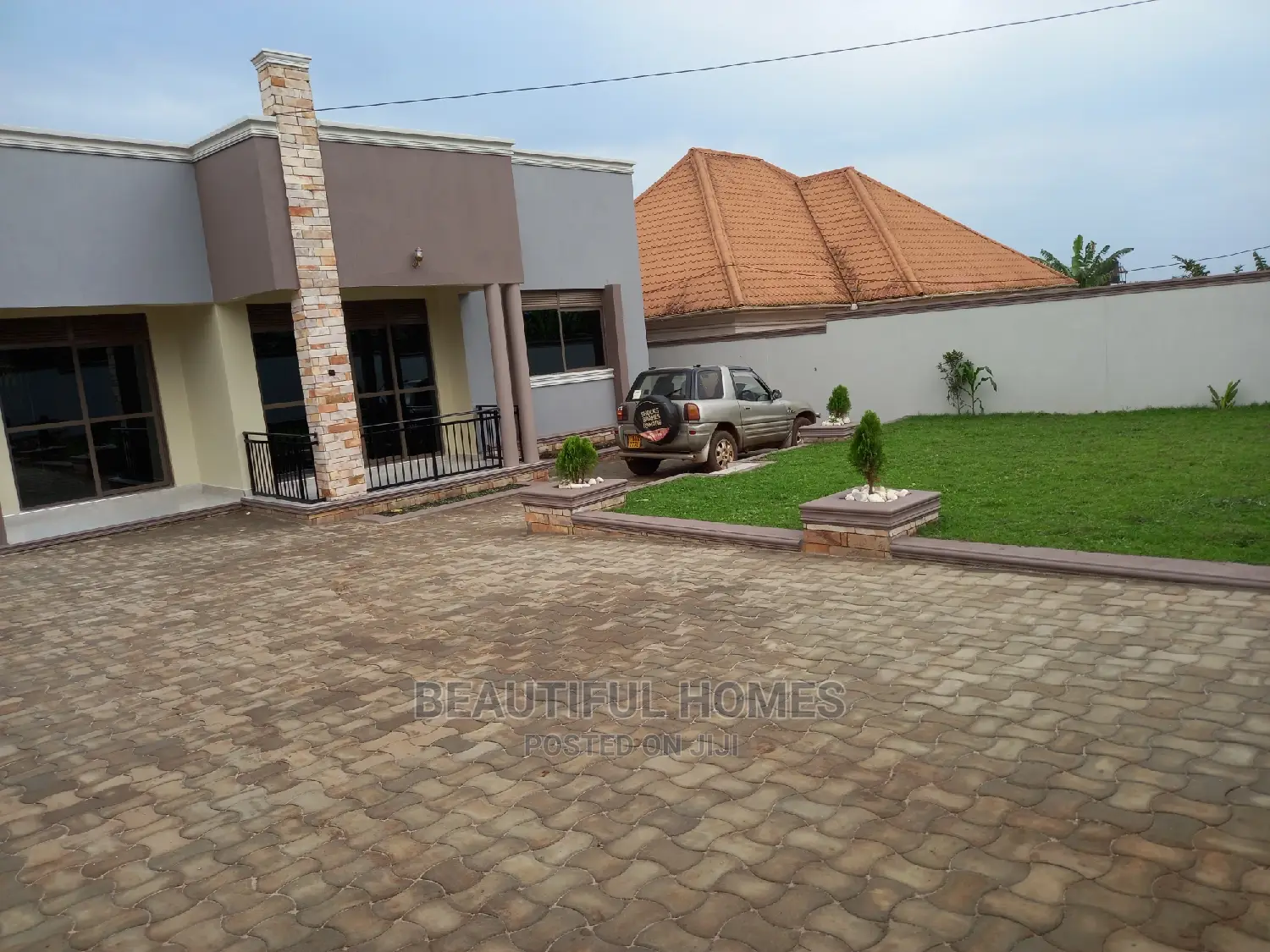 Furnished 4bdrm Bungalow in Kira for Sale in Kira