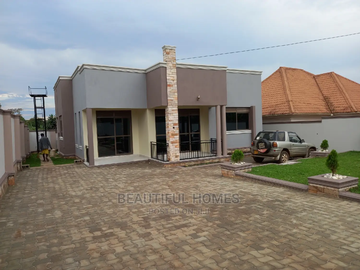 Furnished 4bdrm House in Kira for Sale in Kira