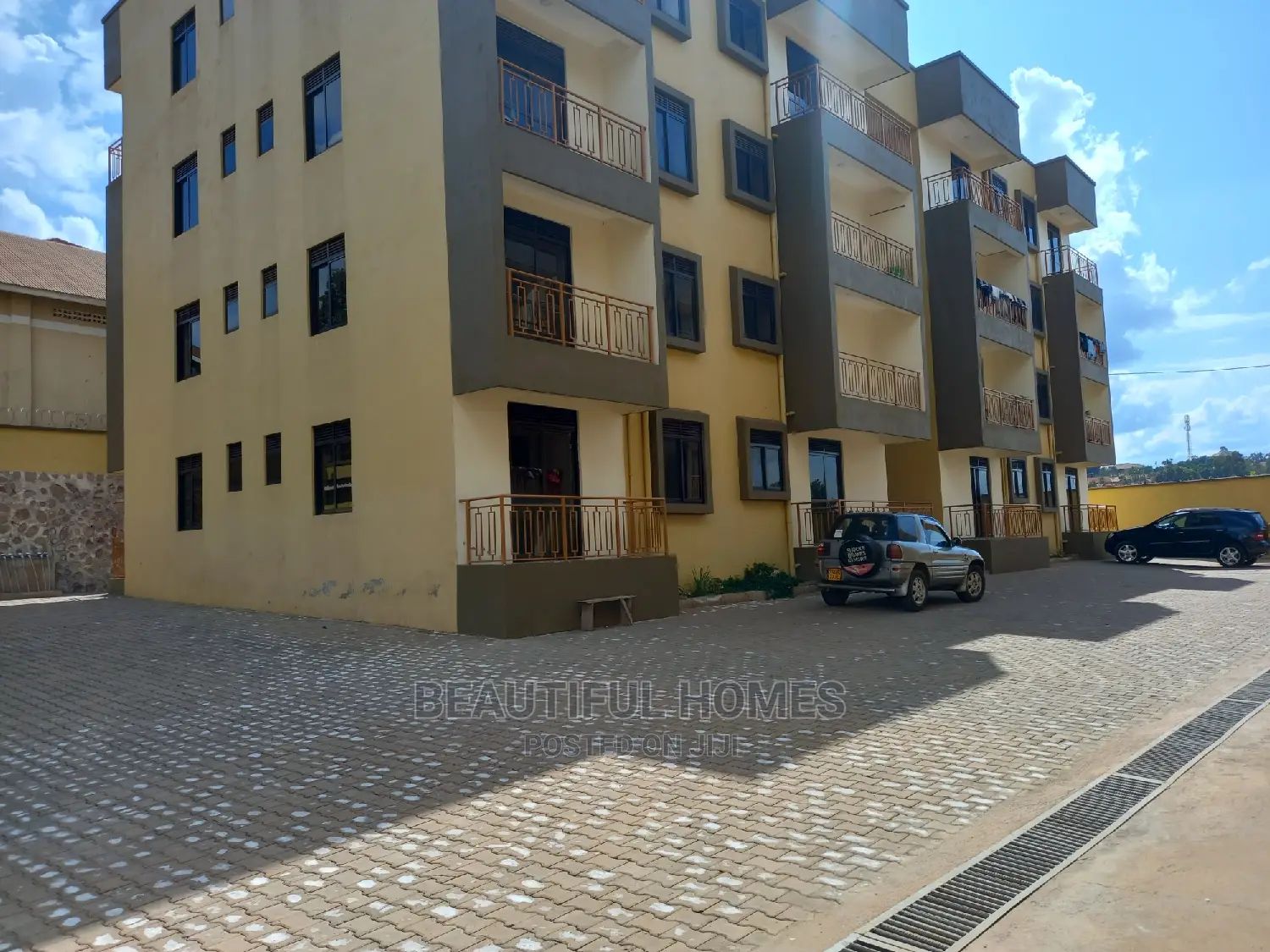 Furnished 2bdrm Apartment in Kisaasi Tarmack, Central Division in Central Division