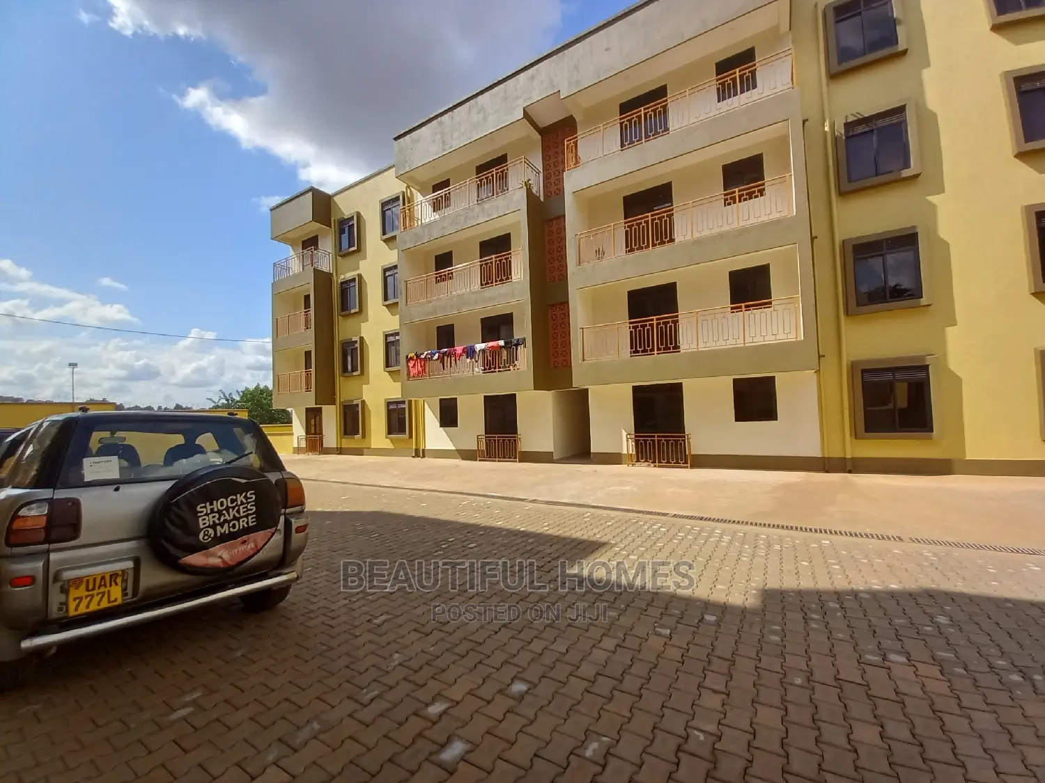 Furnished 3bdrm Condo in Kisaasi Corporate, Central Division for Sale in Central Division