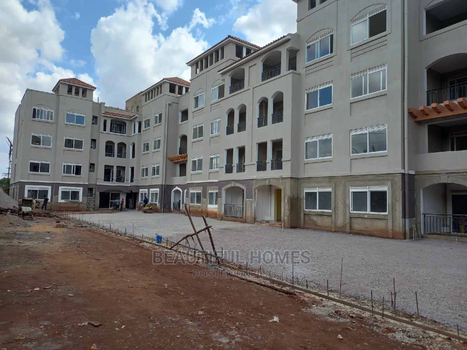 Furnished 2bdrm Condo in Naalya Estate, Central Division for Sale in Central Division