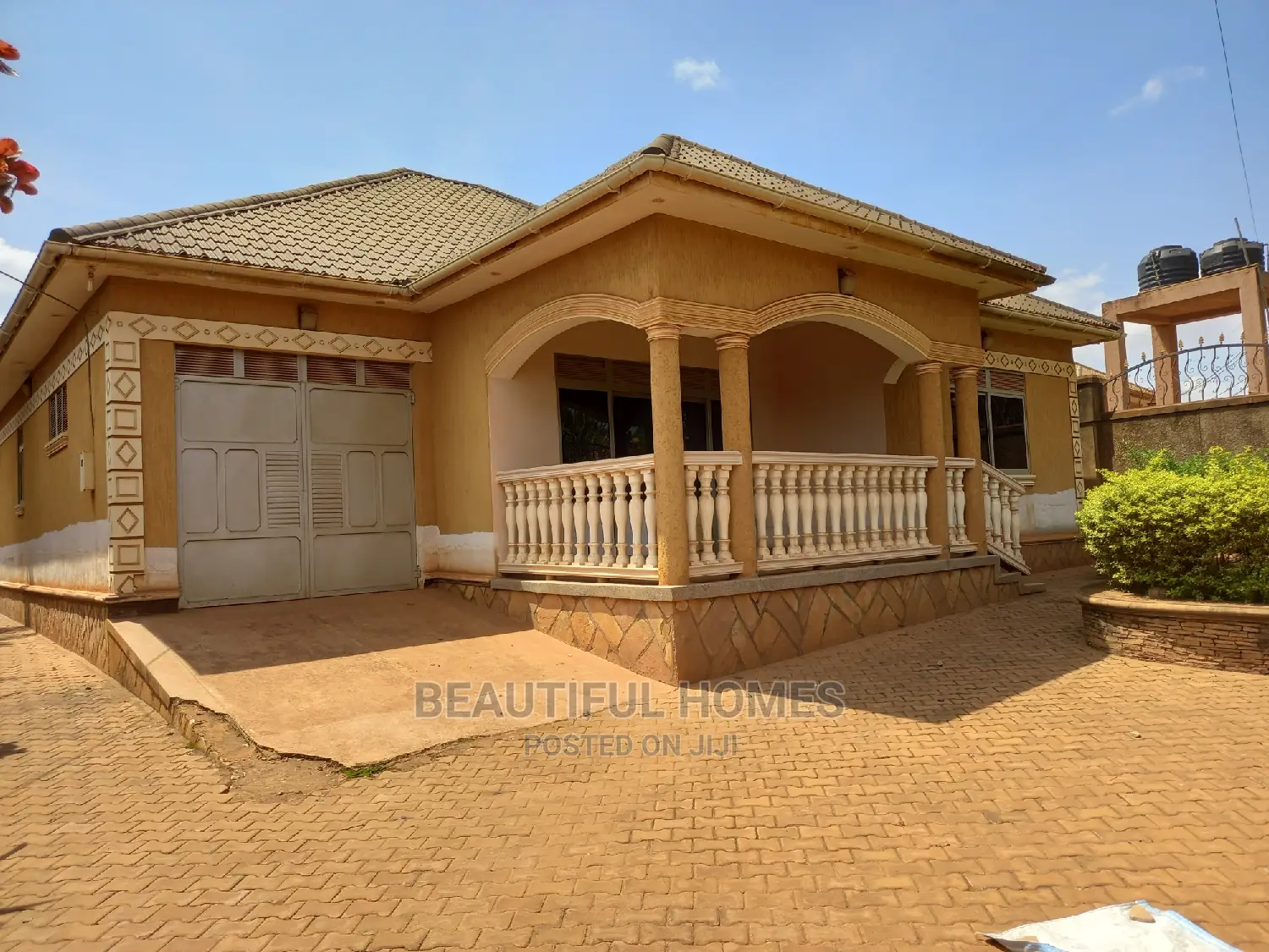 Furnished 5bdrm House in Kira for Sale in Kira
