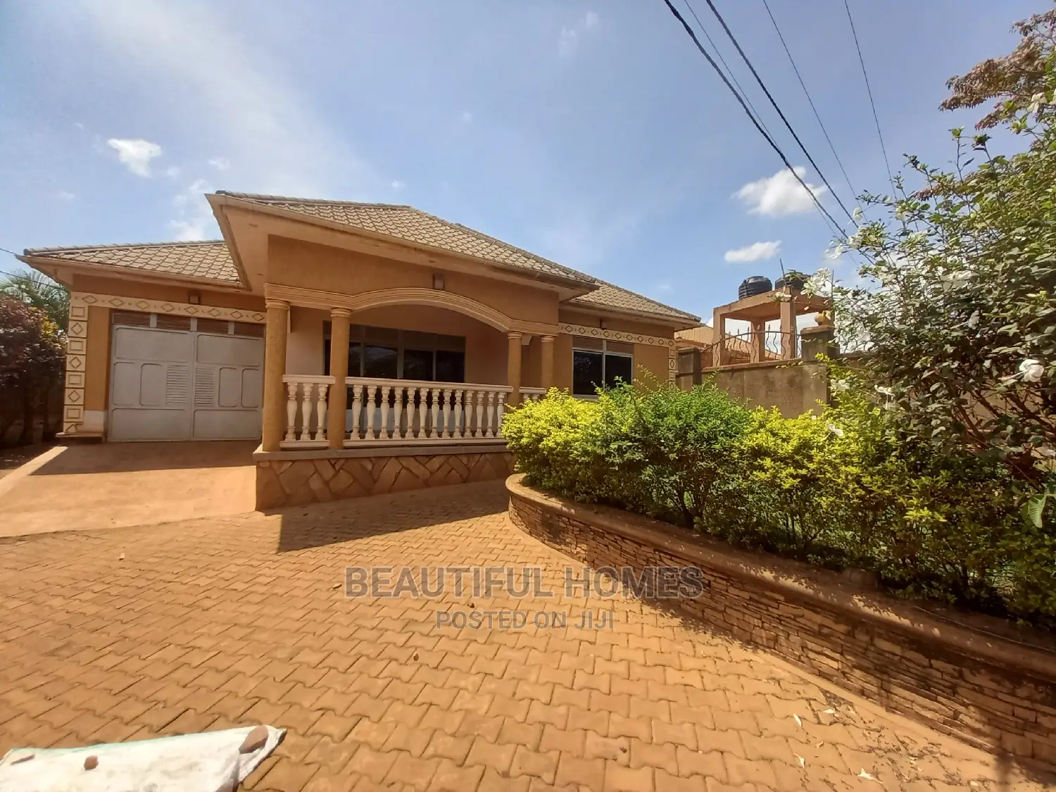 Furnished 5bdrm House in Kira for Sale in Kira